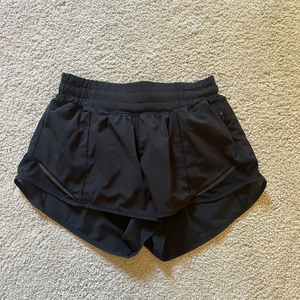 lululemon hotty hot shorts